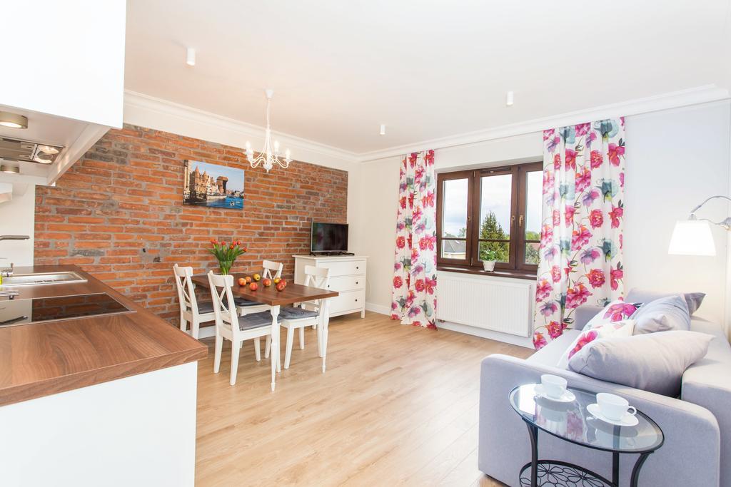 Allegra Z Ogrodem I Sala Zabaw ,darmowy Parking I Lezaki, 5minut Do Morza Apartment *